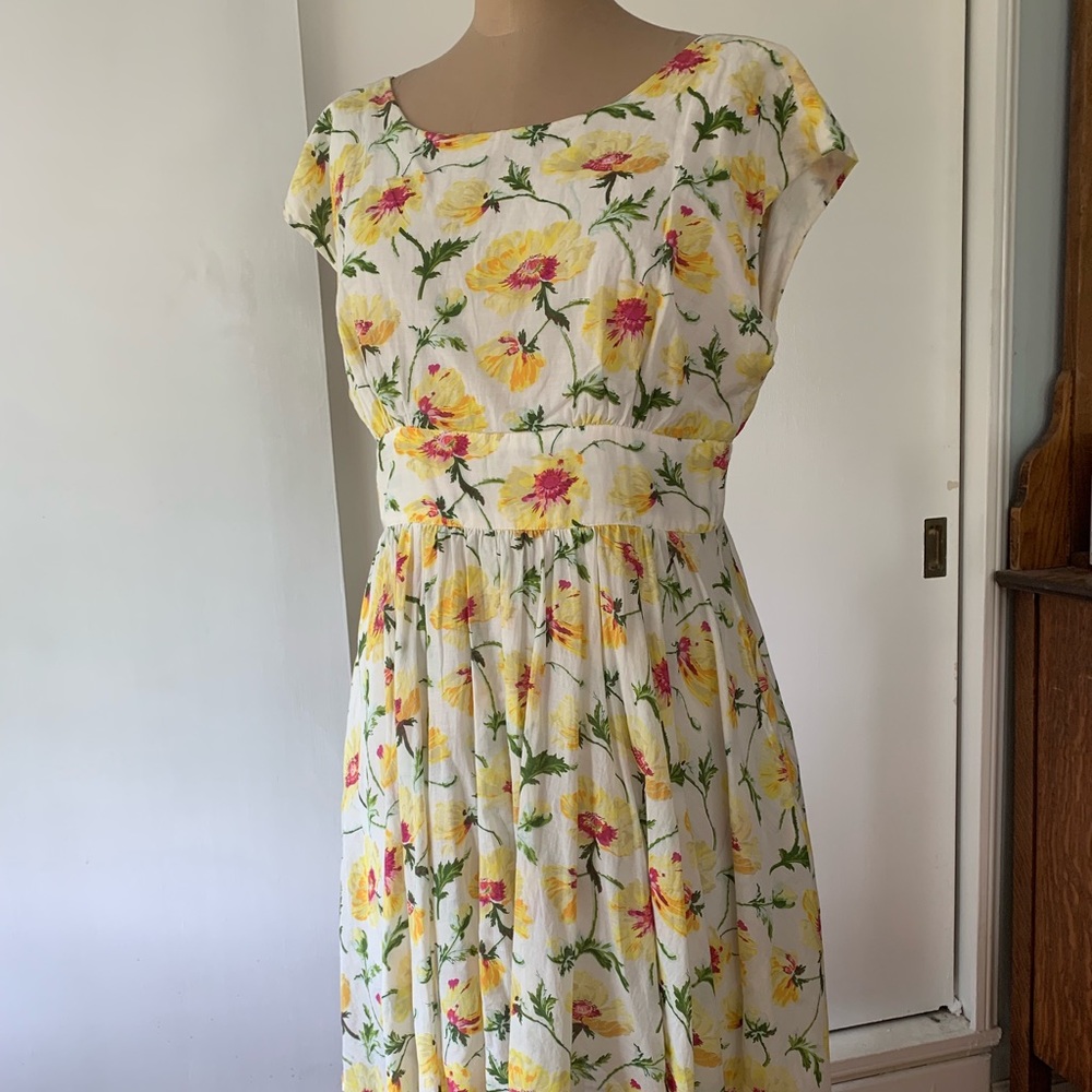 The absolutely PERFECT summer dress!